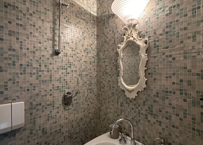 Dimora Ester - Vecchia & Castle View *